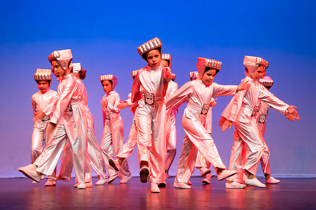 North shore dance school